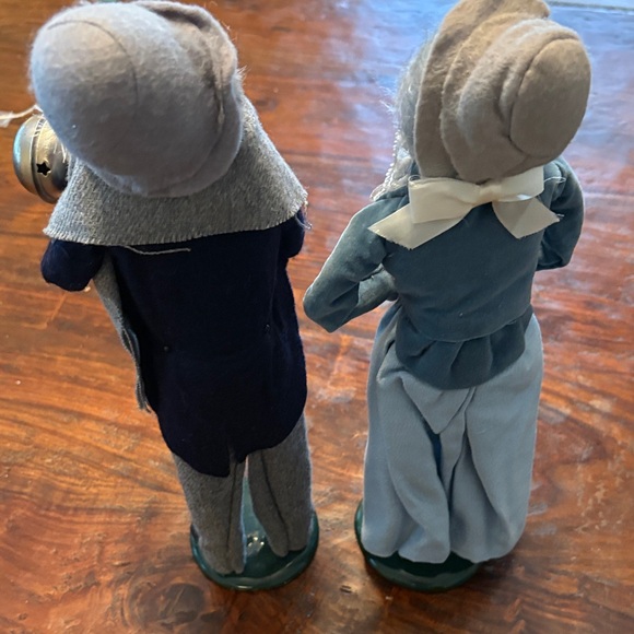 Byers’ Choice “The Carolers”
